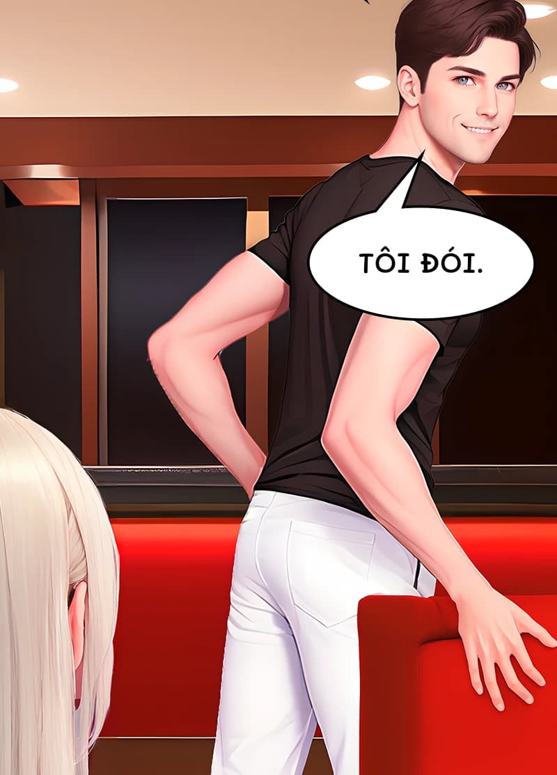 Tôi đói.