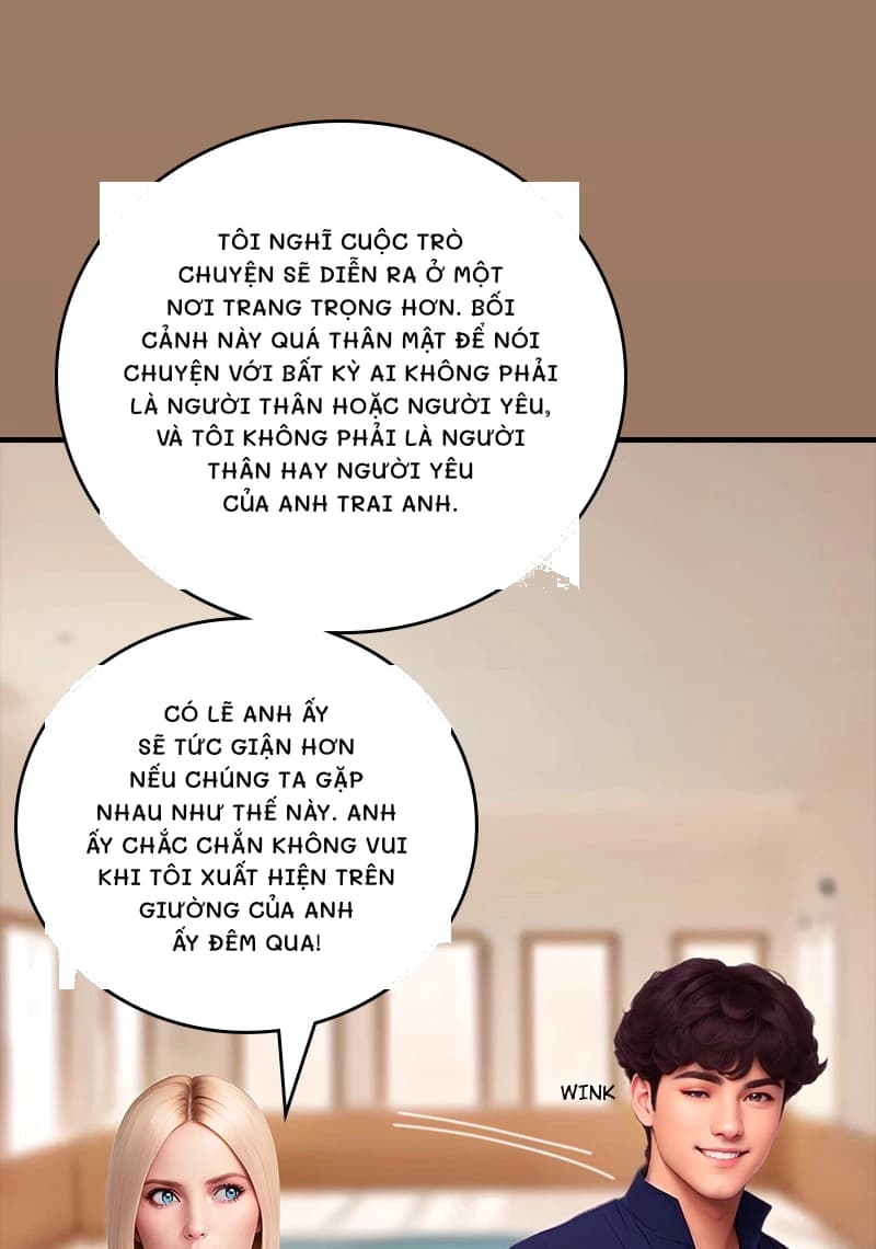 Tôi nghĩ cuộc trò chuyện sẽ diễn ra ở một nơi trang trọng hơn. Bối cảnh này quá thân mật để nói chuyện với bất kỳ ai không phải là người thân hoặc người yêu, và tôi không phải là người thân hay người yêu của anh trai anh.
Có lẽ anh ấy sẽ tức giận hơn nếu chúng ta gặp nhau như thế này. Anh ấy chắc chắn không vui khi tôi xuất hiện trên giường của anh ấy đêm qua!