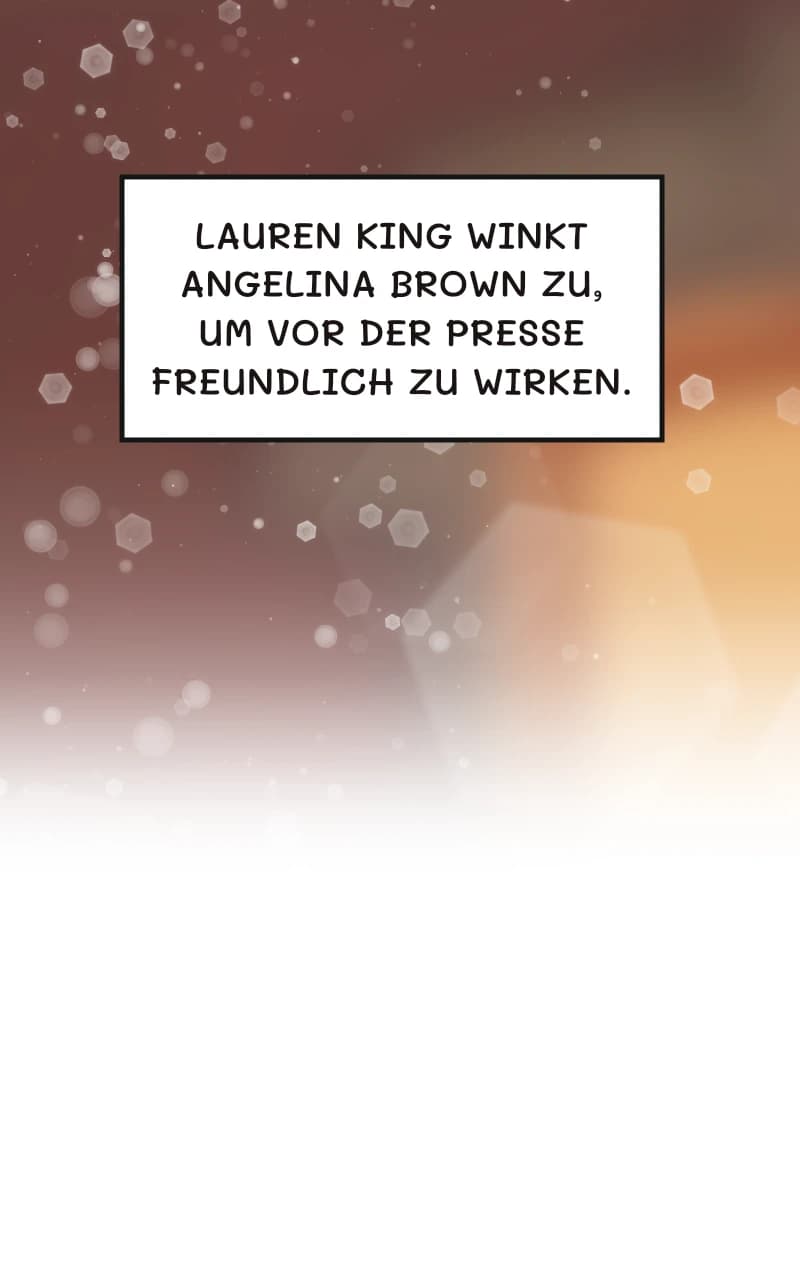 Lauren King winkt Angelina Brown zu, um vor der Presse freundlich zu wirken.