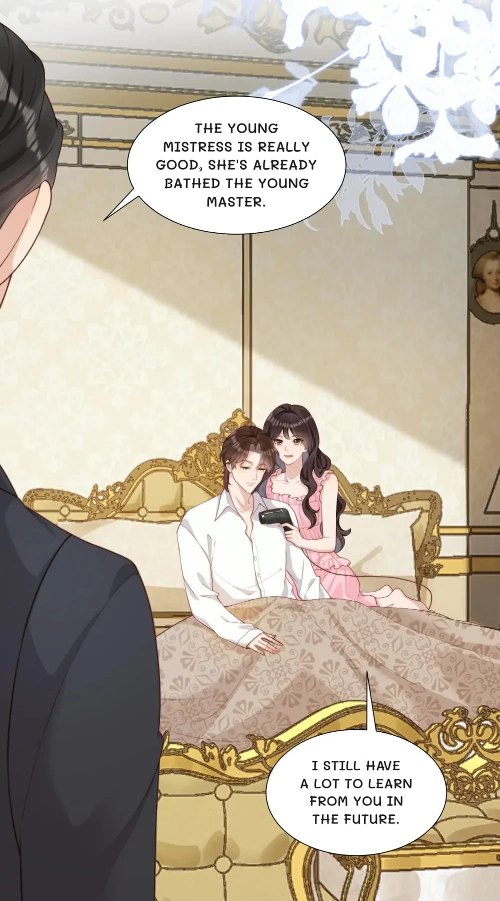 The young mistress is really good, she's already bathed the young master.
I still have a lot to learn from you in the future.