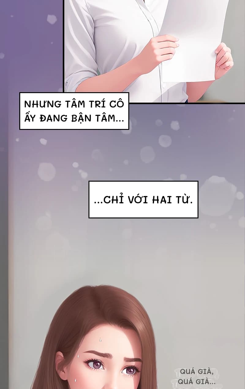 Nhưng tâm trí cô ấy đang bận tâm...
...chỉ với hai từ.
Quá già, quá già...